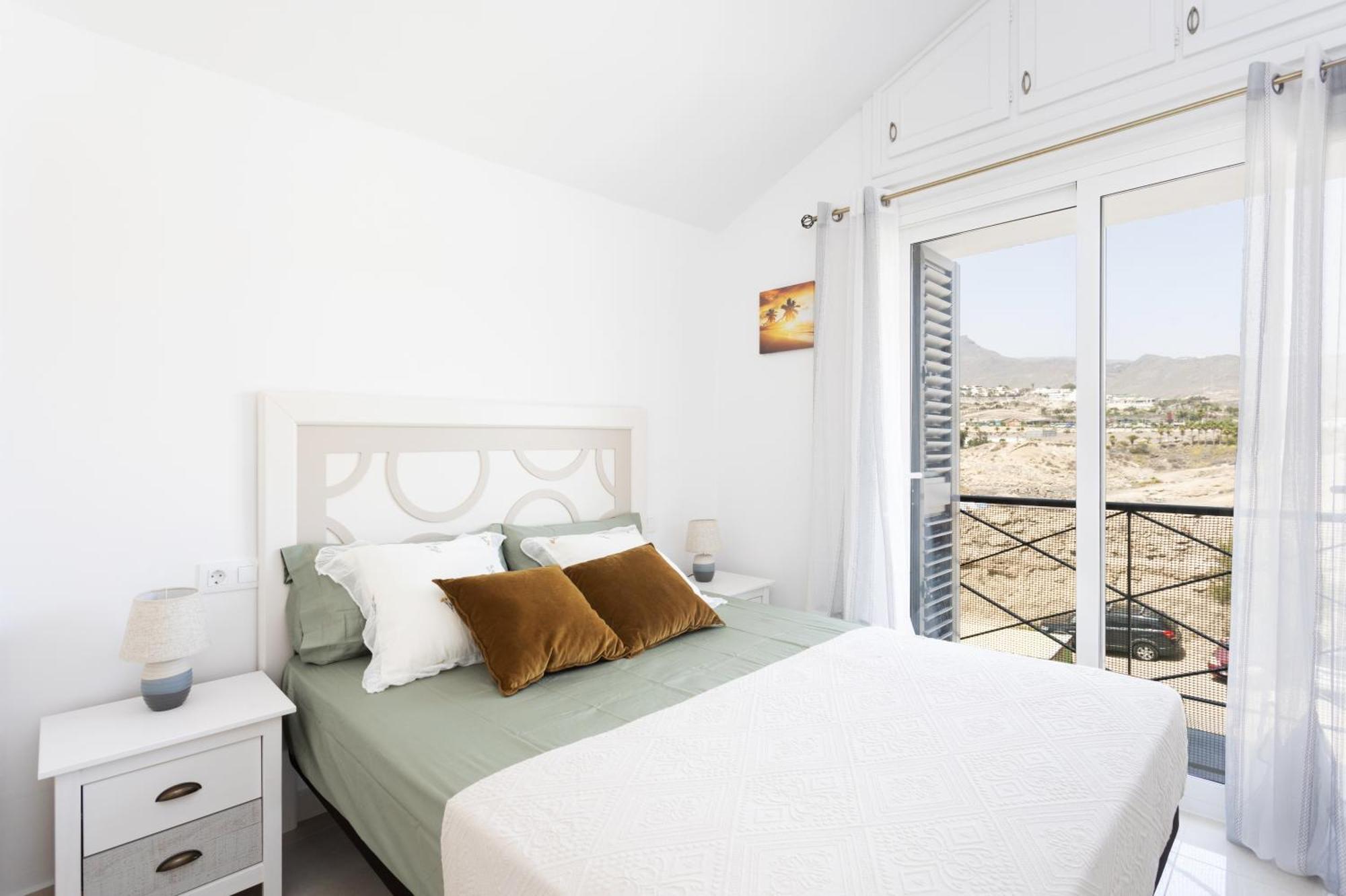 Classbnb - Two Apartments 250M From Las Americas Beach Playa de las Américas Extérieur photo